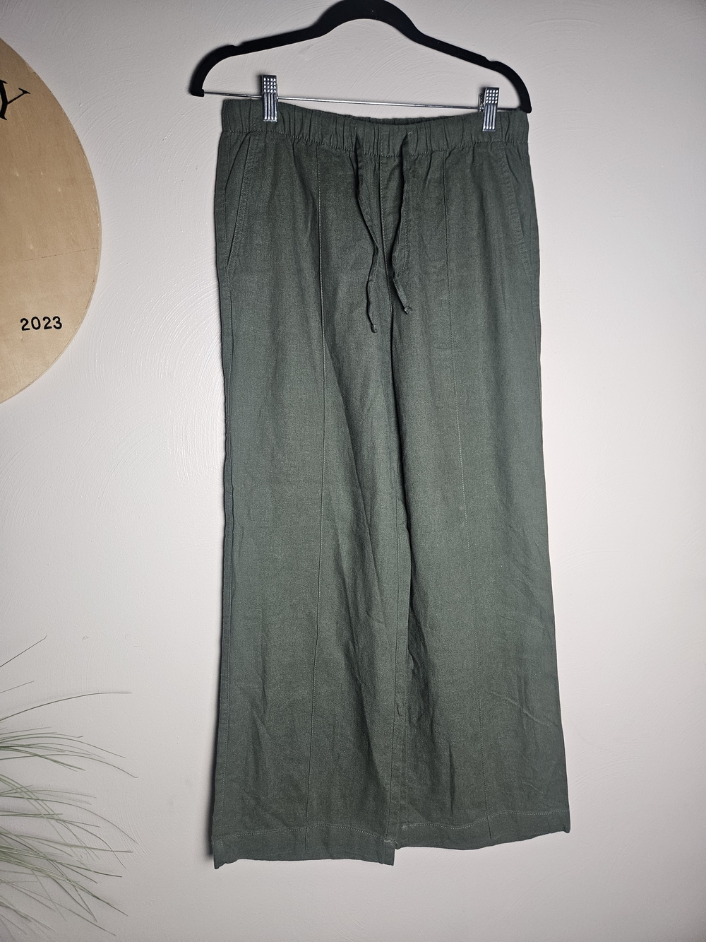 Womans Olive Green Linen Blend Drawstring Pants